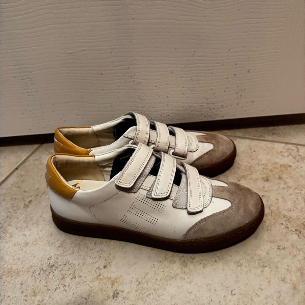 Sam Edelman White and Tan Sneakers